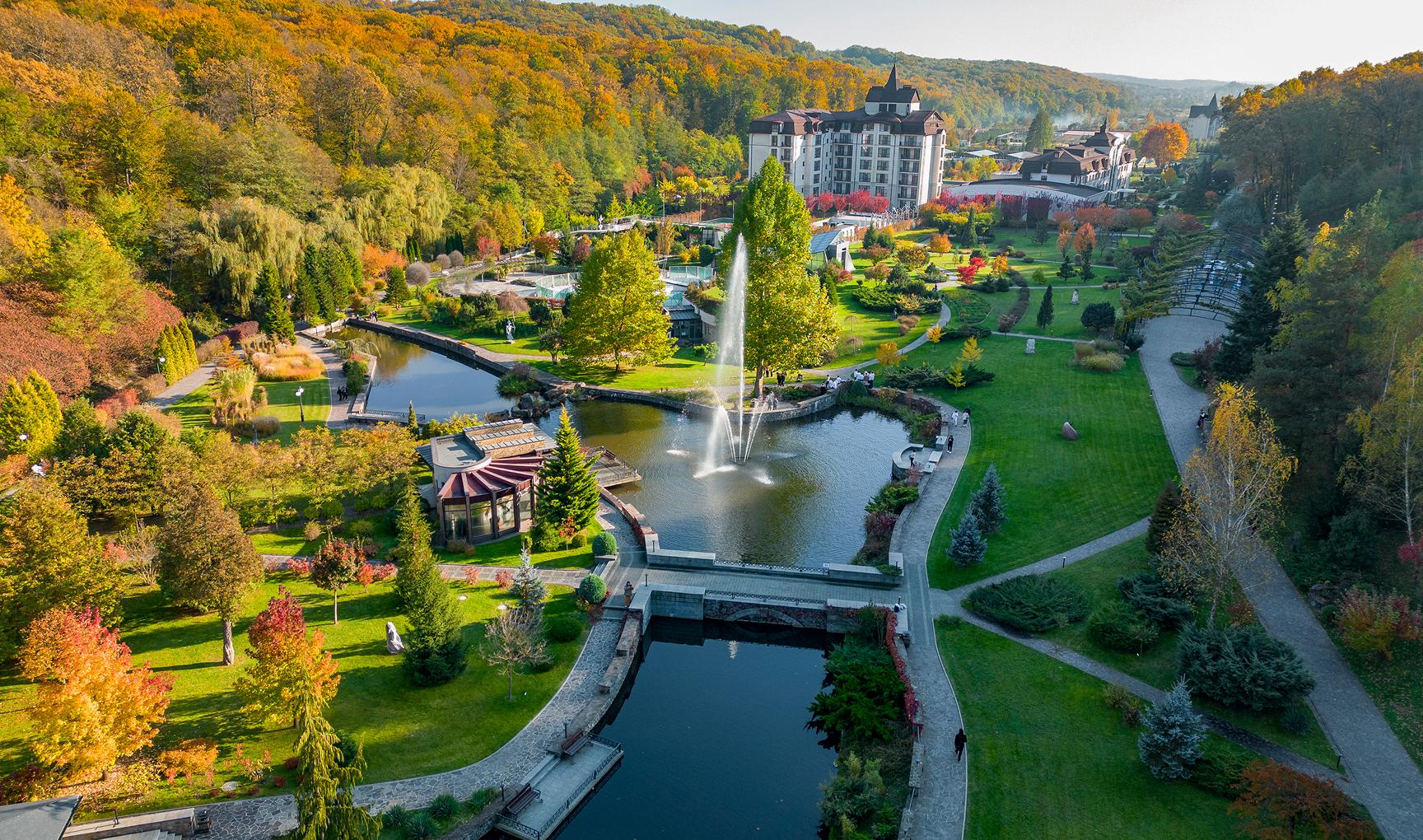 Derenivska Kupil Resort view